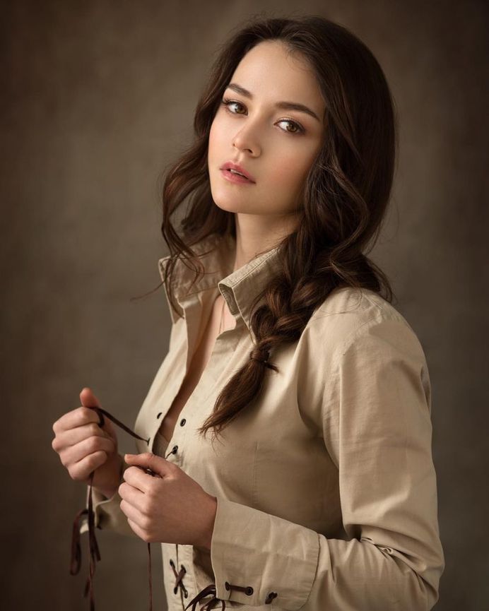 Marvelous Female Portrait Photography by Dennis Drozhzhin