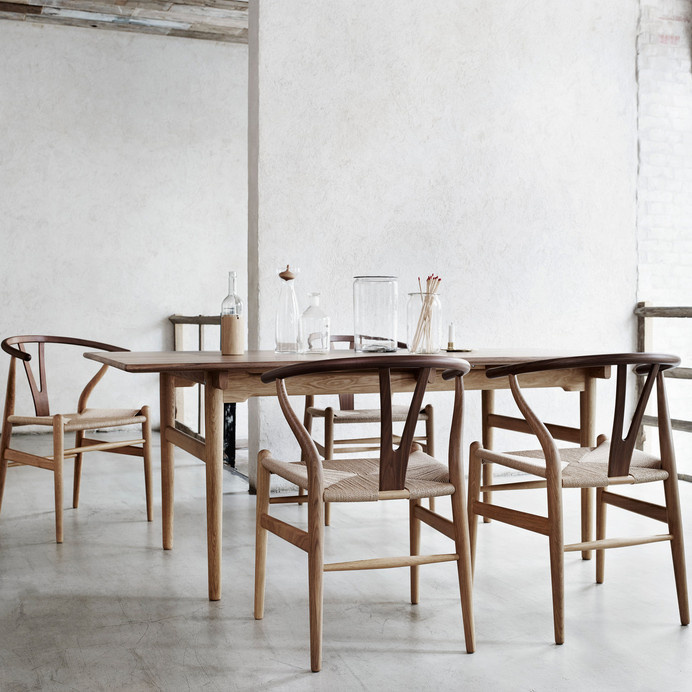 Carl Hansen - CH24 Wishbone Chair - Eiche geölt und geräuchert / Naturgeflecht #chair