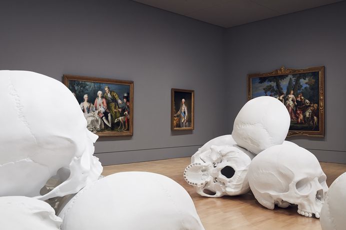 100 Fiberglass and Resin Skulls Fill a Room at the National Gallery of Victoria in Melbourne