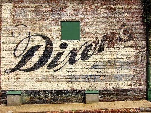 Beautiful something... #sign #painted #hand