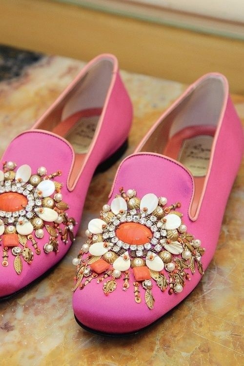 20 Creative DIY Shoes Decorating Ideas #fashion #diy #shoes #decoration