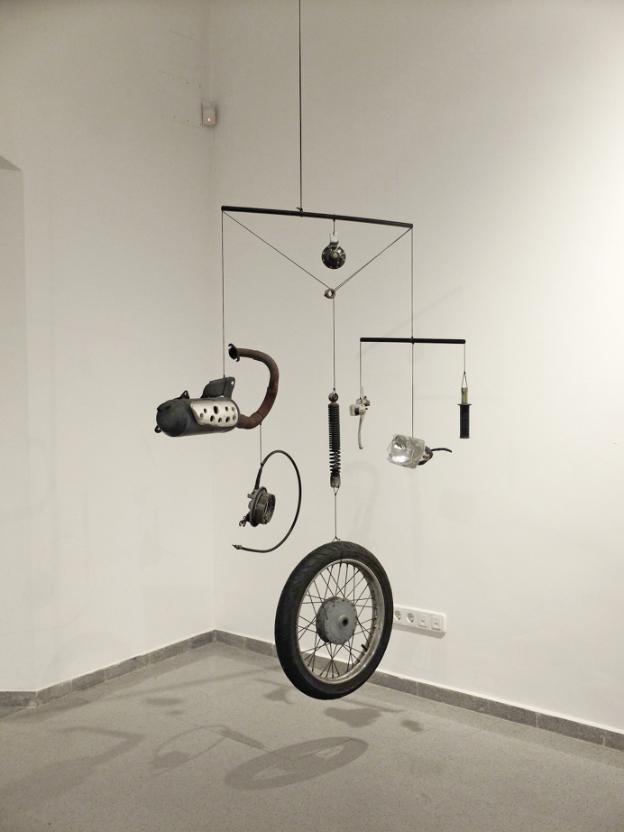 motor mobile made by ooss