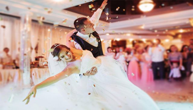 Check out our top 5 tips for choosing an awesome wedding reception playlist.