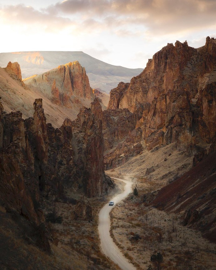 Michael Foushee Captures Wonderful Mountainscapes in Oregon