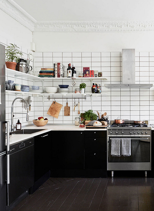 swedish space / sfgirlbybay #interior #design #decor #kitchen #deco #decoration