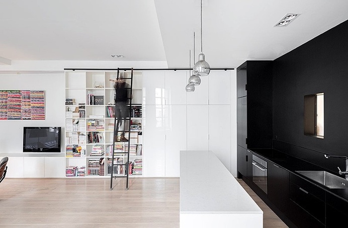 Kabinett Apartment – Conversion of a Former Manufacturing Workshop in Paris