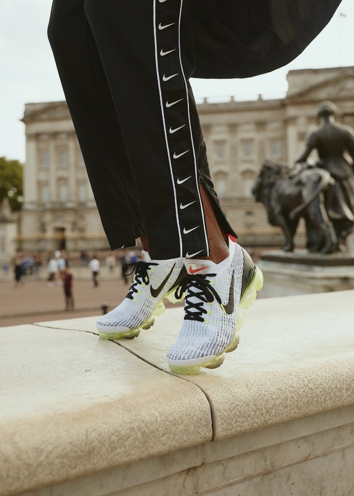 PAUSE Editorial: Nike React 55 & VaporMax Flyknit 3 ⚡🇬🇧 – PAUSE Online | Men's Fashion, Street Style, Fashion News & Streetwear