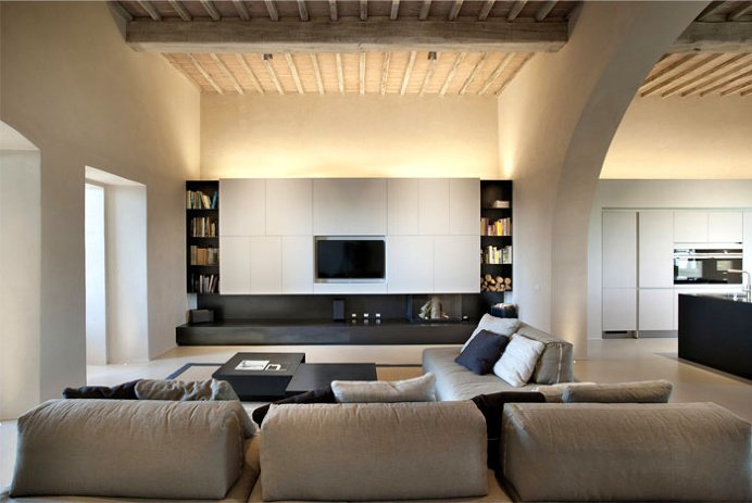 Villa Renovation by CMT Architetti - #architecture, #house, #home, #decor,