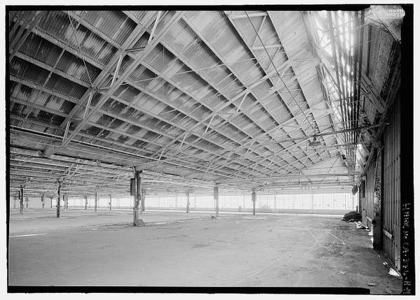 Ford Richmond Assembly Plant VIEW TO SOUTHWEST AT NORTH END OF SECOND FLOOR ASSEMBLY AREA. VIEW SHOWS DETAILS OF SAWTOOTH ROOF STRUCTURE. #factories #structure #roofs #architecture #sawtooth