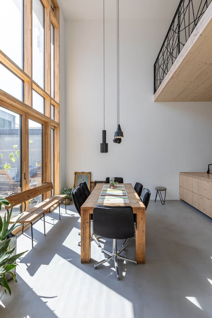 Klaprozenweg by Fem Architects