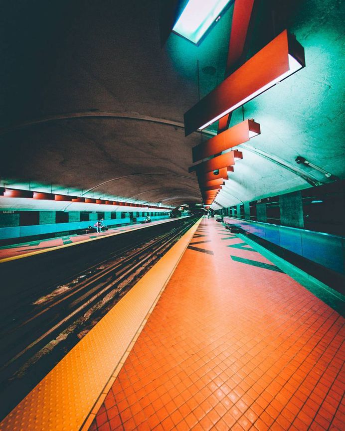 Stunning Urban Instagrams of Montreal by Charles Ouimet