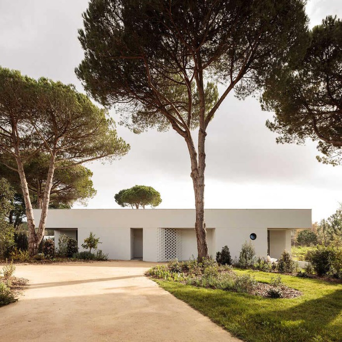 Casa Meco / Atelier RUA