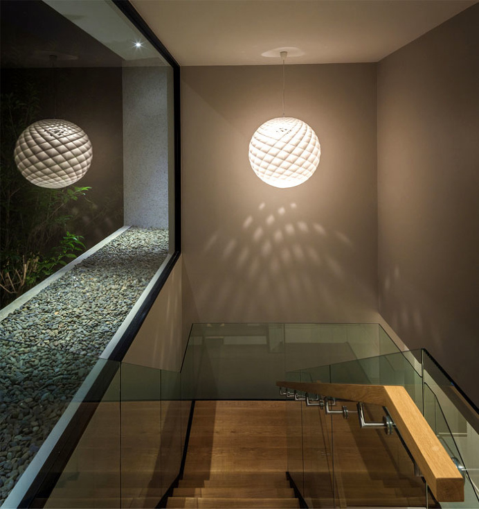 Akas Villa Sits on the Borders of Khao Yai National Park - InteriorZine