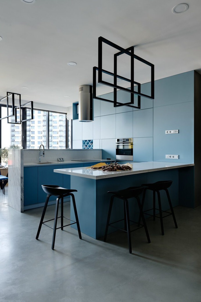 Step Inside This Beautifully Designed Kiev Apartment 2