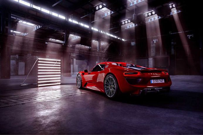 Creative Automotive Photography by Philipp Rupprecht