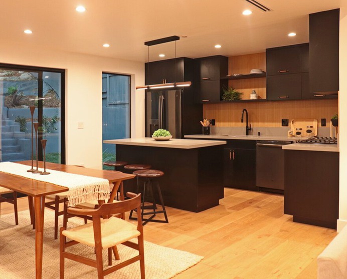 kitchen and dining area / Molina Design and L.A Green Designs