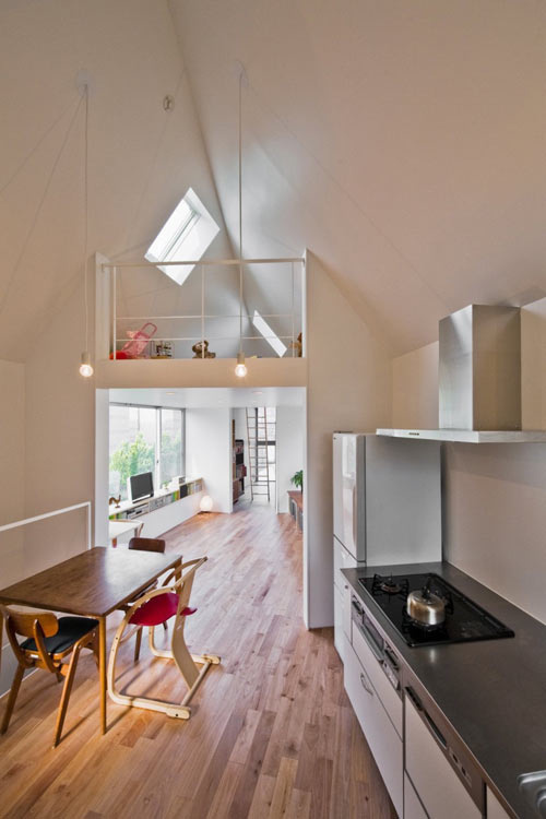 MODERN INSPIRATION FOR SMALL SPACE LIVING