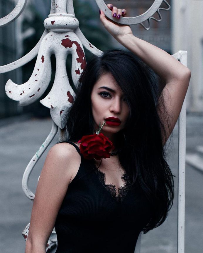 Dark Beauty and Fine Art Portrait Photography by Kenul Rustamova