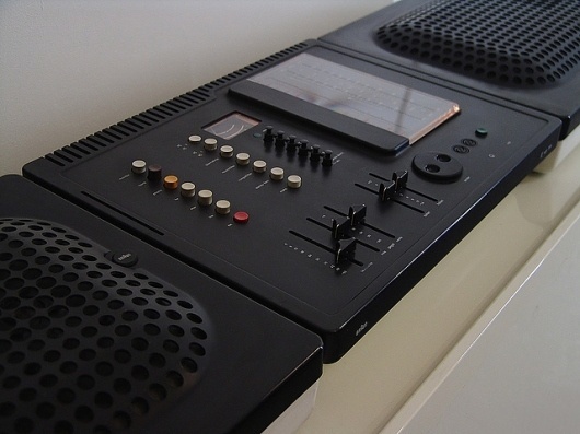 Braun Regie 308 01 | Flickr - Photo Sharing! #design #industrial #braun #rams #1970s #receiver #dieter #speakers