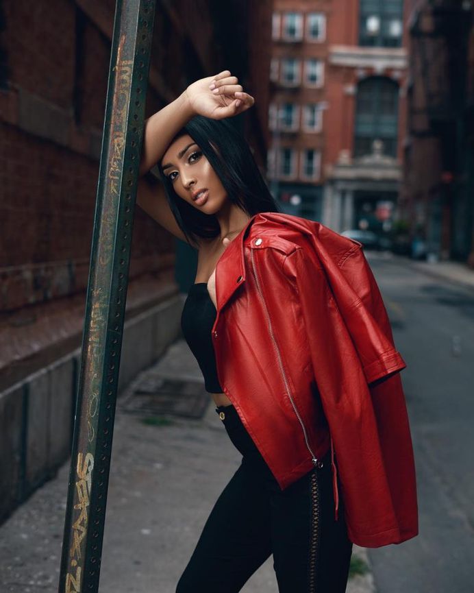 Marvelous Street Portrait Photography by Trice Saül