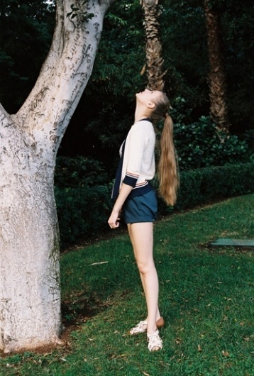 tumblr_la3q7q7jdO1qbabgro1_400.jpg (372×550) #fashion #photography #film