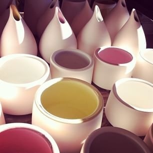 marcelina_ceramics unfired pieces. best lighting #mute #ceramics #color #craft #light