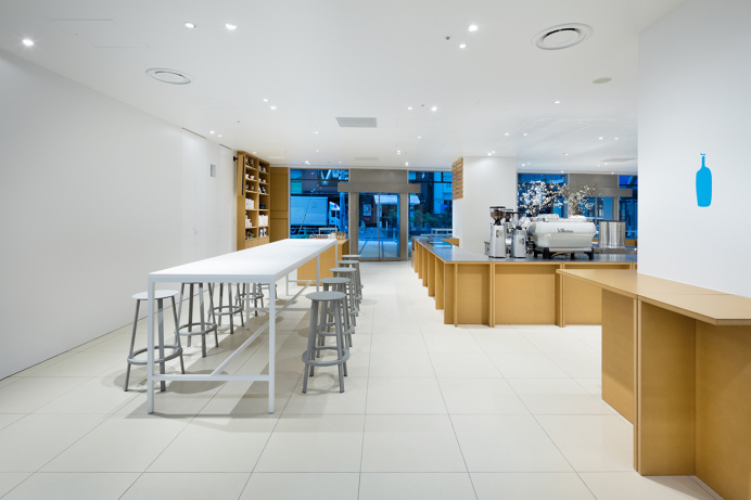 Blue Bottle Coffee Shinjuku Cafe
