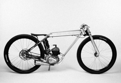 FFFFOUND! | YIMMY'S YAYO™ #product #motorbike