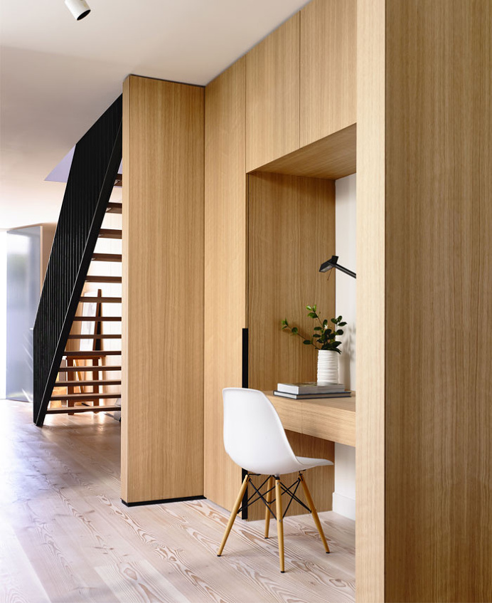 Melbourne House Created by Inglis Architects - work space