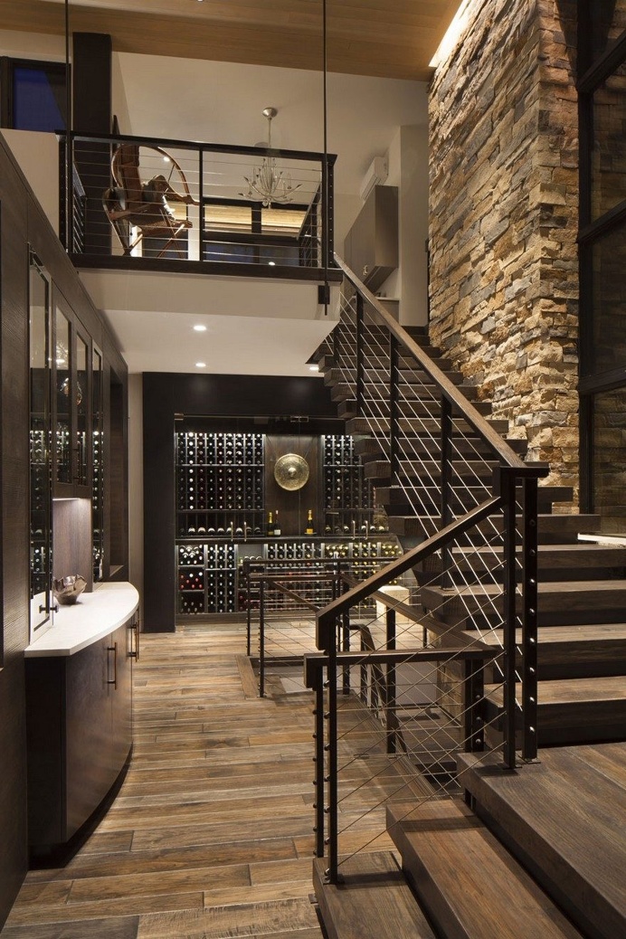 Boulder Ridge Mountain Retreat Featuring Contemporary Elegance 17