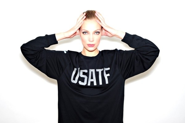 http://www.sickymagazine.com/l-a-woman/ #fashion #fabrizio #photography #raschetti