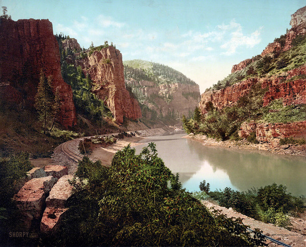 Shorpy Historical Photo Archive :: Echo Cliffs #mountain #nature