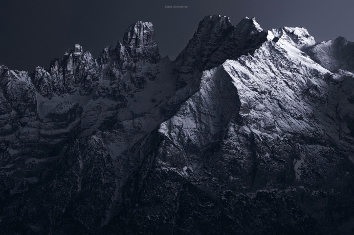 dolomites alps photography nature land landscape outdoor beautiful design inspiration designblog www.mindsparklemag.com