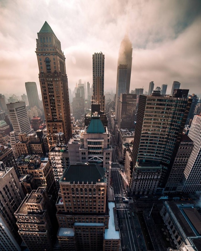 Stunning Aerial and Urban Instagrams by Lior Sack