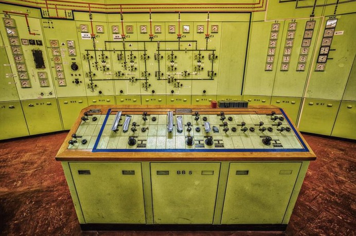 Abandoned Industrial Photography in Melbourne by Alessandro Servadei