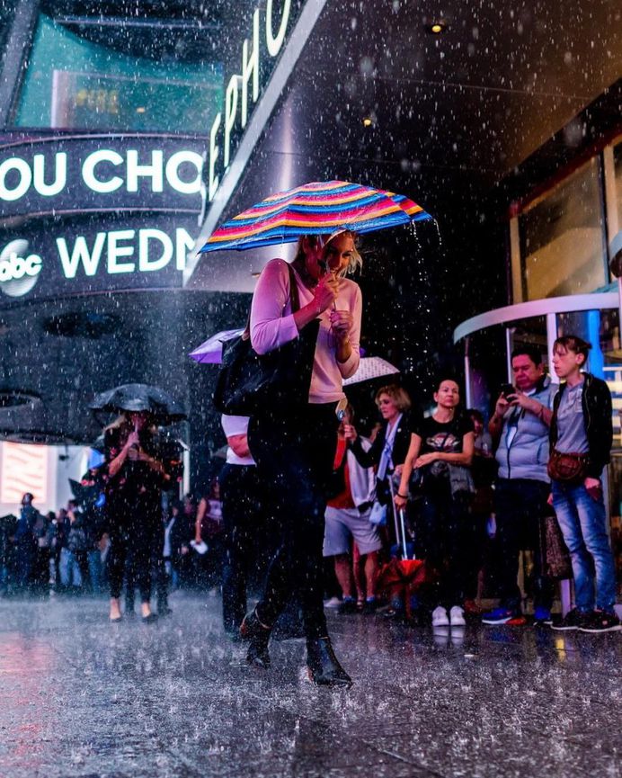 Beautiful Moody Street Photography by Dave Krugman