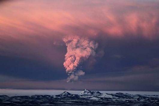 RB_PLUS__Ny_islands_545848y.jpg 630×420 pixels #volcano #iceland #grimsvtn