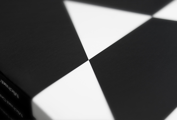 Michael Debus: Trinität by Yuta Takahashi #book #editorial #print #design #publishing #black #white