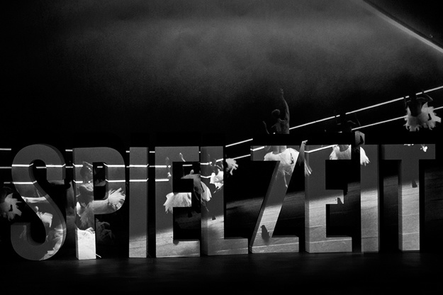 Spielzeitheft #editorial #opera #photograhy