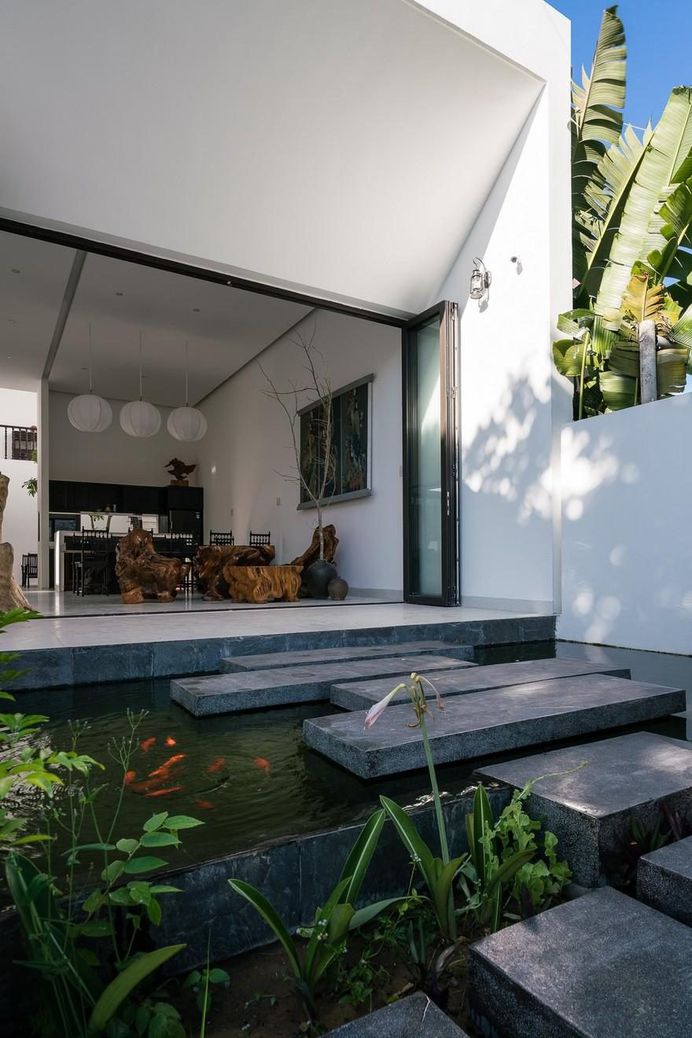 Vietnamese Family Home Featuring an Inspiring Mix of Traditional and Modern 2