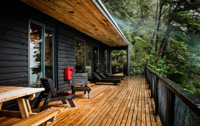 This Patagonian Retreat Has Idyllic Views of Lake Todos los Santos