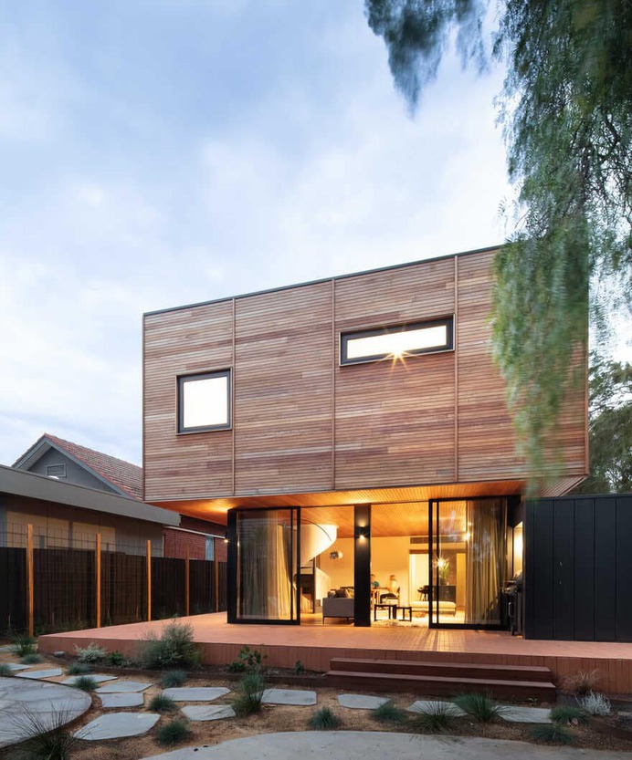 Elsternwick Two-Storey Addition / Modscape