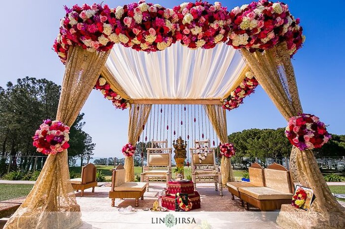 Mandap with Gentle Colors