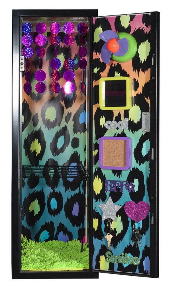 80′s Locker Decor #design #makeup #decor #locker #decoration