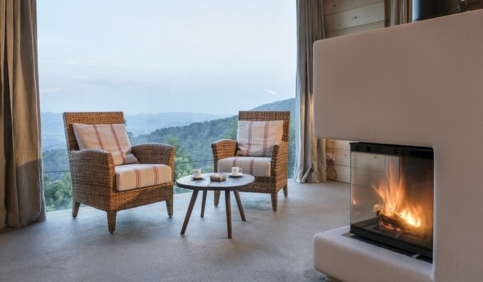 Historical Barn Converted into a Wellness Retreat – Stadl Altenbach