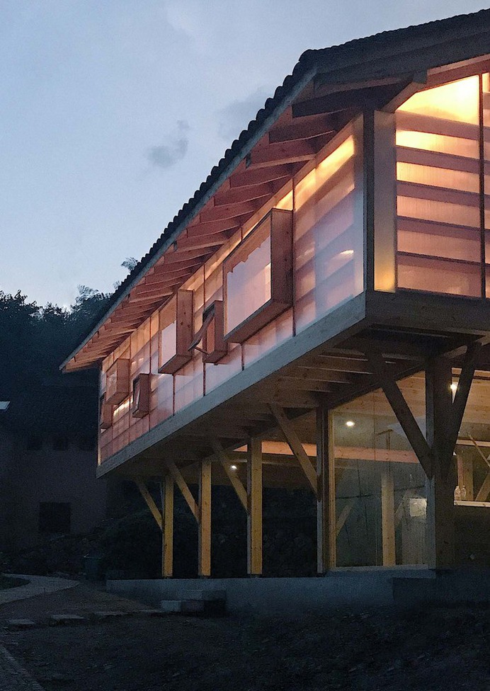 Mountain House in Mist / Shulin Architectural Design