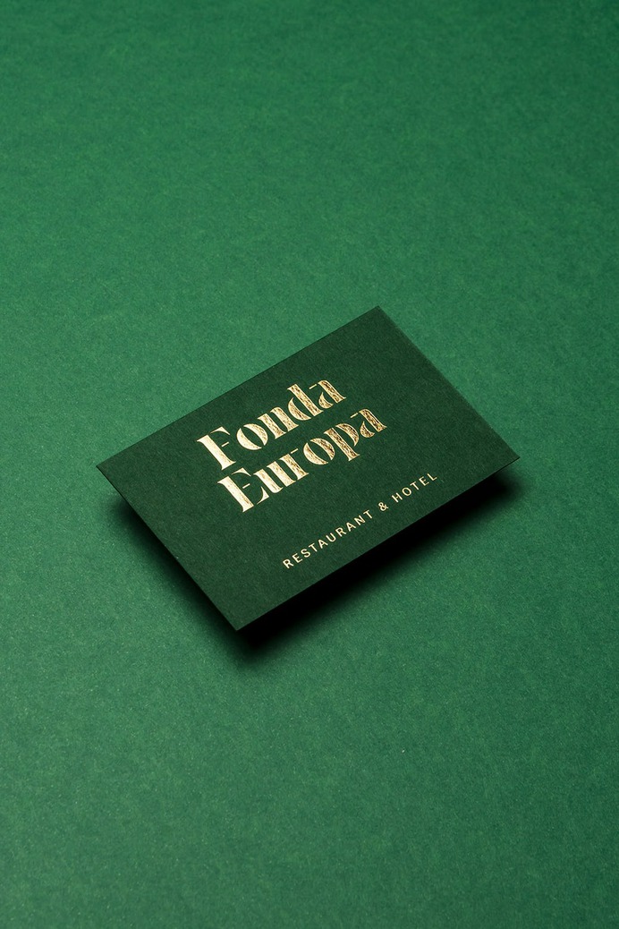 Parellada Branding - Mindsparkle Mag Requena Office designed this beautiful branding for Parelleada. #logo #packaging #identity #branding #design #color #photography #graphic #design #gallery #blog #project #mindsparkle #mag #beautiful #portfolio #designer