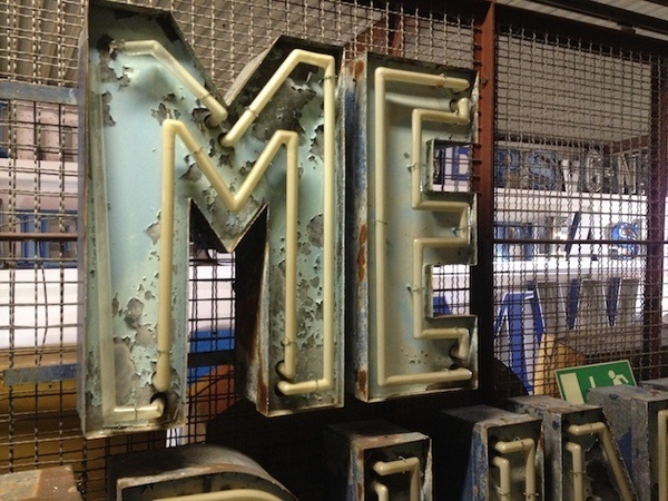 feeldesain Buchstaben Museum 019 #signs #typography
