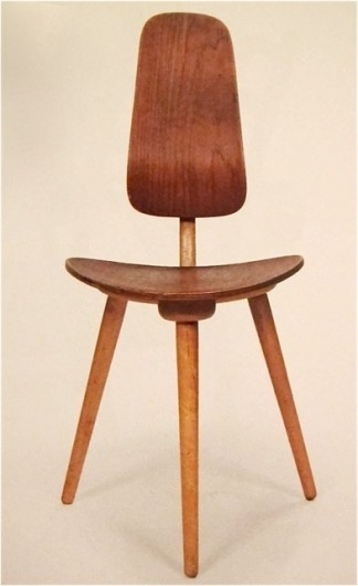 TREVOR TRIANO #wood #design #chair #modern