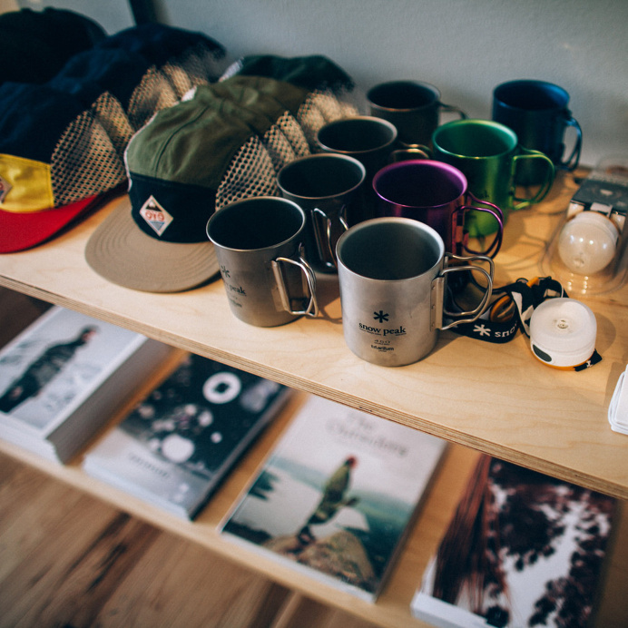 mugs